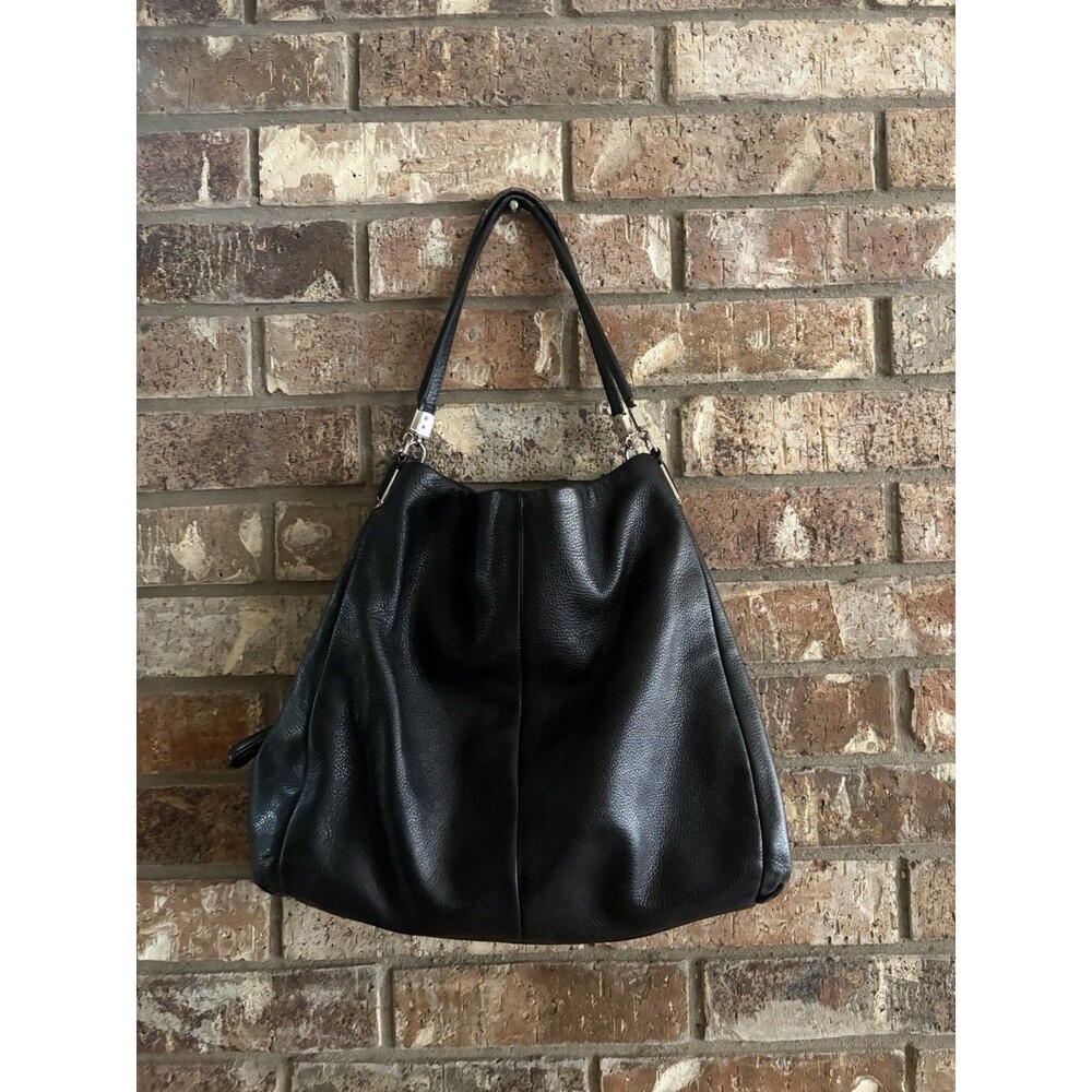 Coach Madison Phoebe Black Leather Shoulder Bag With Navy Blue Lining